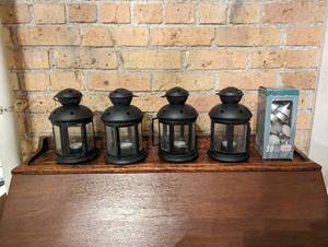 lot 445 image: Candle Lanterns