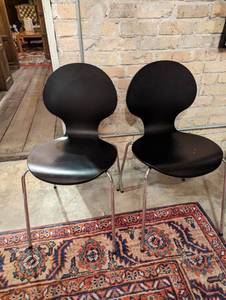 lot 462 image: Pair Of Black Chairs