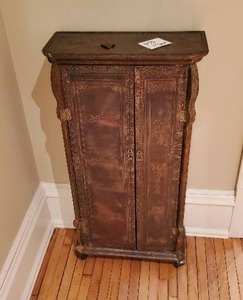 lot 391 image: CD Case