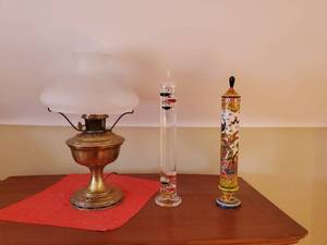 lot 393 image: Collection Of Vintage Items