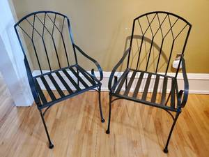 lot 222 image: Two Metal BistroPatio Chairs