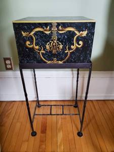 lot 232 image: Chest on Metal Stand