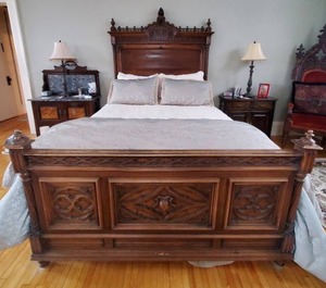 lot 3 image: Antique French Renaissance Queen Bed
