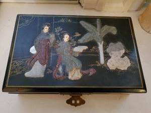 lot 259 image: Stone Relief Jewelry Box