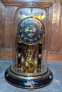 lot 30 image: Koma German 300-Day Clock