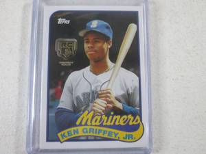 Topps 2020 Ken Griffey Jr Reprint R...