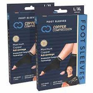 lot 7 image: Copper Compression Foot Sleeves, 2 Pairs  Unisex, SmallMedium