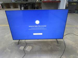 lot 905 image: Samsung - 65 Class 7 Series LED 4K UHD Smart Tizen TV ModelUN65TU7000FXZA