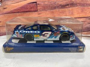 2002 Nascar Oreo Earnhardt Car