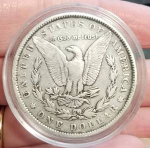 lot 14 image: 1883 MORGAN SILVER DOLLAR IN AIRTITE