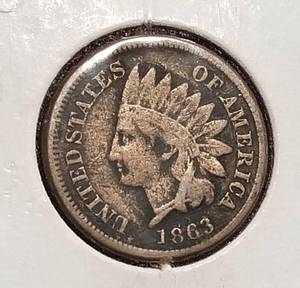 lot 40 image: 2 INDIAN HEAD CENTS 1863 GOOD 1895 XF-AU