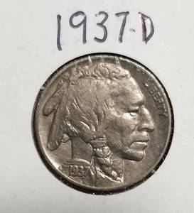 lot 10-B image: 2 BUFFALO NICKELS 1937-D 1938-D
