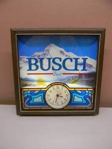 lot 7 image: VINTAGE BUSCH BEER WALL CLOCK  BAR LIGHT 3-D MOUNTAINS - WORKS - NICE - GREAT PIECE - APPROX 14 By 14 - SEE PICTURES
