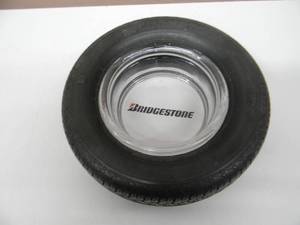 lot 29 image: Vintage BRIDGESTONE TIRES Rubber Tire  Glass Advertising Ashtray - NICE - VERY COOL OLD SCHOOL PIECE - SEE PICTURES