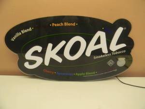 lot 58 image: VINTAGE SKOAL LIGHTED ADVERTISING SIGN - WORKS - NICE - WILL NEED TWO NEW BULBS - APPROX 26 By 15 - SEE PICTURES