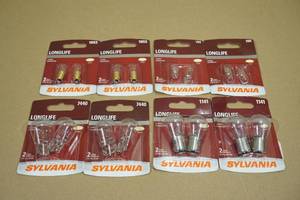 lot 38 image: Assorted Sylvania Longlife Bulbs