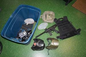 lot 46 image: Stormer Paint Ball Gun with Accessories