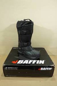 lot 117 image: Baffin Impact Winter Boots -Mens Size 11