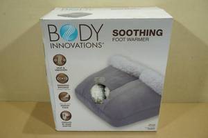 lot 120 image: Body Innovations Soothing Foot Warmer with Vibration