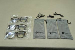 lot 125 image: 3 Pairs Bluemoky Blue Light Reading Glasses -1.00
