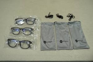 lot 128 image: 3 Pairs Bluemoky Blue Light Reading Glasses -2.50