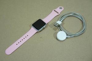 lot 152 image: Apple Watch 7000 Series - 38mm