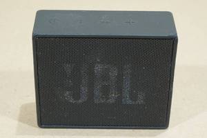 lot 174 image: JBL Bluetooth Speaker
