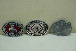 lot 184 image: 3 Belt Buckles