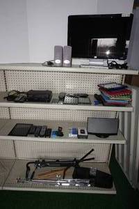 lot 191 image: Assorted Electronics and Accessories - Tablets, iPhone, Instrument Stands