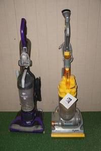 lot 253 image: 2 Vacuums -Dyson & Dirt Devil