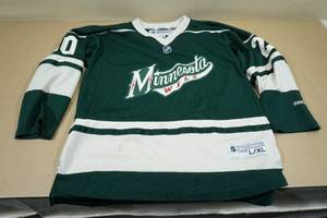 lot 200 image: Minnesota Wild Jersey -Youth LXL, Suter
