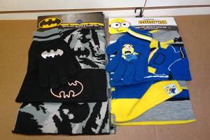 lot 260 image: Minions and Batman HatGlovesScarf Sets