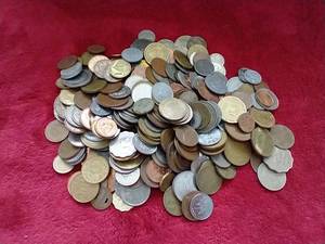 Huge 2.5 Pound Bag of Foreign Coins
