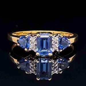 Natural Blue Sapphire Emerald Cut &amp Diamond Ring in Yellow Gold VIDEO