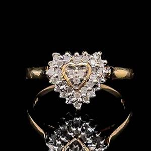 0.35ctw Diamond Heart Halo Cluster Ring in Yellow Gold