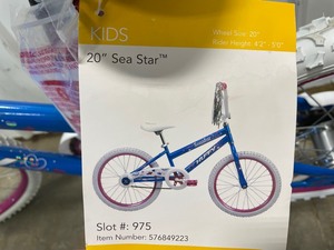 lot 54 image: 20 NEW Huffy Girls Bike