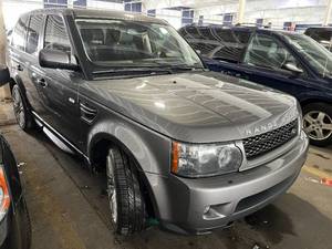 2011 Land Rover Range Rover Sport HSE Luxury 4x4