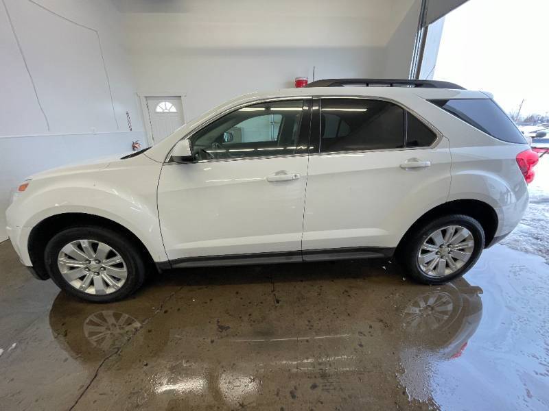 2011 Chevrolet Equinox LT - AWD
