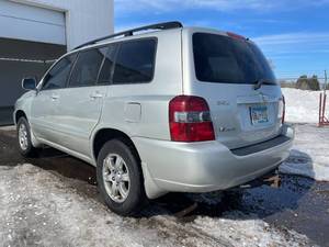 2004 Toyota Highlander - AWD