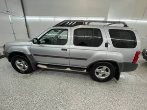 2004 Nissan Xterra XE - 4X4