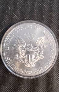 2015 AMERICAN SILVER EAGLE 1 TROY OZ .999 FINE SILVER IN AIRTITE