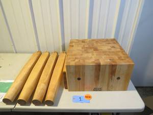 lot 1 image: John Boos PCA Maple 18 x 18 Butcher Block With 10 Thick End Grain Top