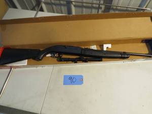 lot 90 image: Crosman Legacy 1000 BBPellet Rifle - CLGY1000KT