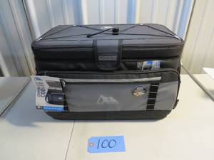 lot 100 image: AZ Pro Zipperless Cooler 48 Can Cooler