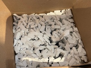 lot 45 image: 1 Case Pack of Cell O Core 10 14 Plastic RestaurantBar Plastic Straws Qty of 1200