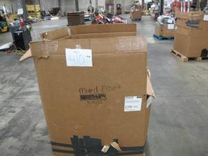 lot 410 image: Pallet of 105 Pairs of USED Shoes in Good Condition, Mens Mix of ShoesBoots