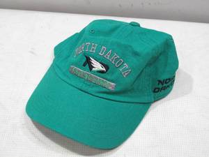lot 599 image: NEW University of North Dakota Fighting Hawks Baseball Cap - Green