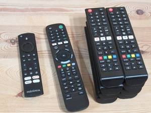 lot 22 image: Lot of 10 Universal Remote Controls