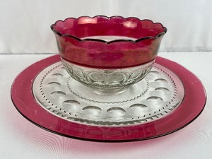lot 1 image: Vintage Tiffin Kings Crown Thumbprint Punch Bowl, 19 Punch Cups and 23 Platter