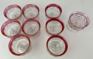 lot 29 image: 9 Tiffin Kings Crown Thumbprint Pattern Ruby Flashed Parfait Cups